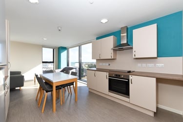 1 bed studio, Lansdowne Plaza, Boscombe, Bournemouth, BH13BW - Image 9